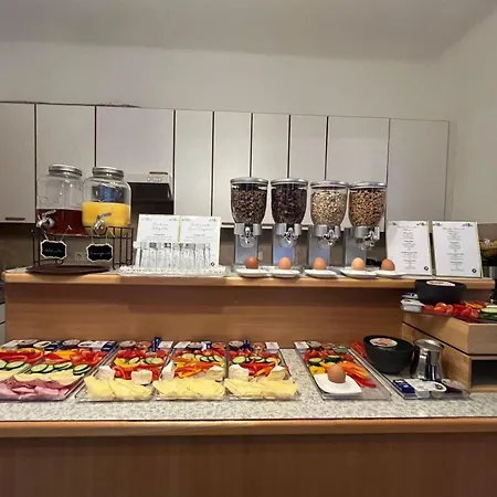 Mariazellerhof 016 Apartment *